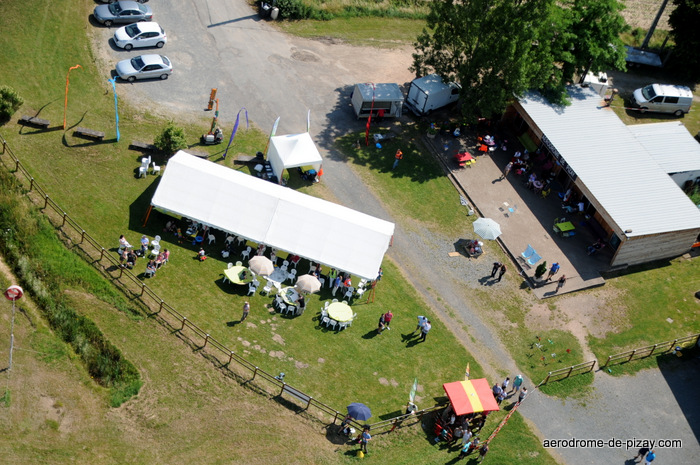 seminaire-aerodrome-de-pizay-vu-du-ciel-ulm